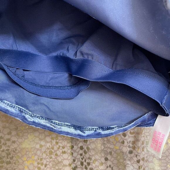 PINK Victorias Secret navy blue velvet unlined crop top, S NWOT - Picture 4 of 5